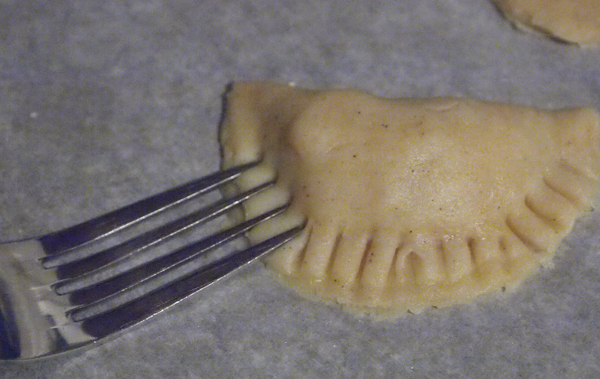 Apple Empanadas Recipe Crimping Pie Edges